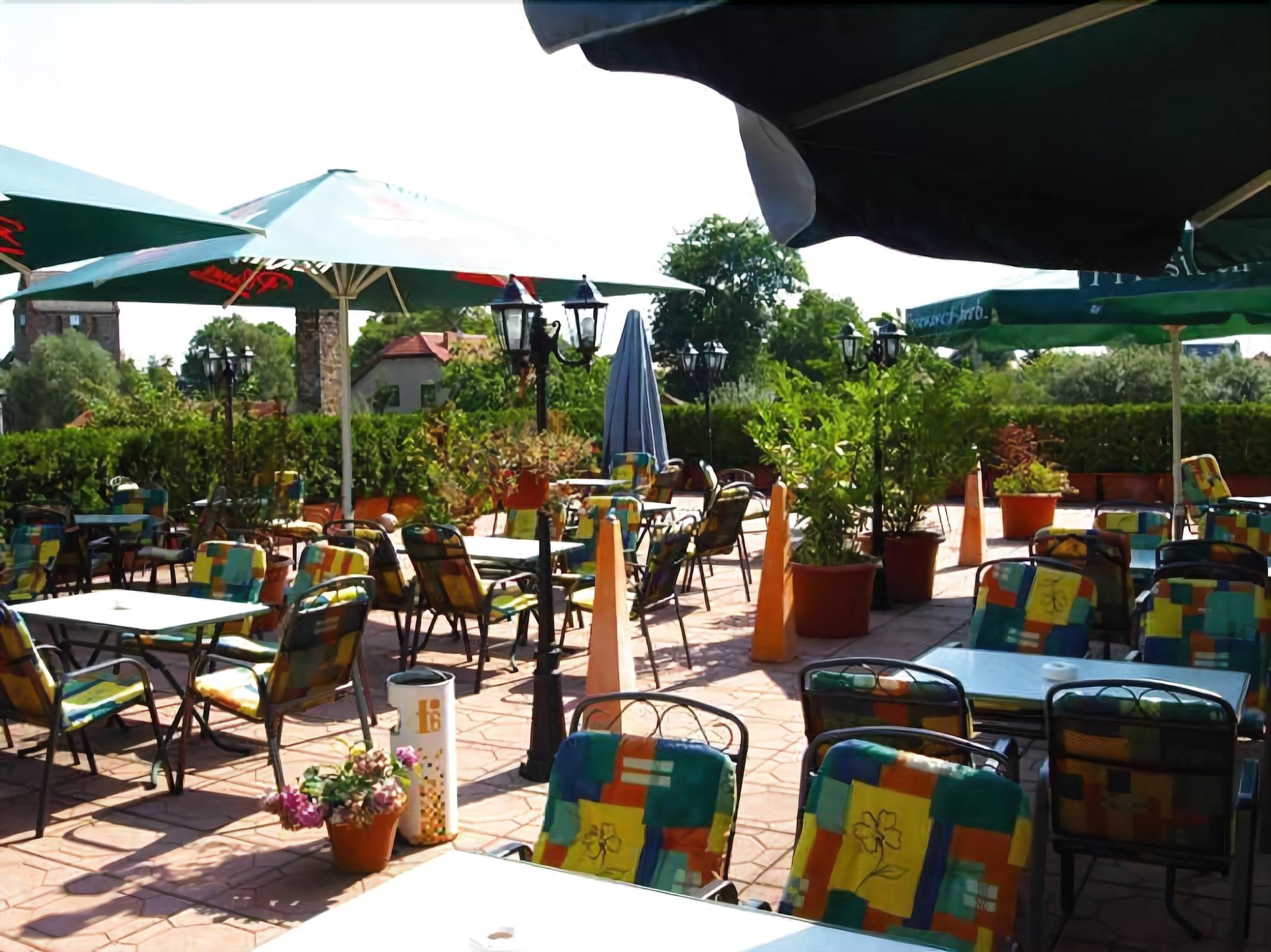 ארנספלדה Hotel Lindenberger Hof מראה חיצוני תמונה