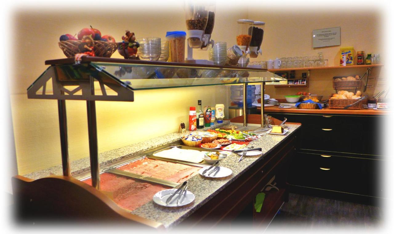 ארנספלדה Hotel Lindenberger Hof מראה חיצוני תמונה